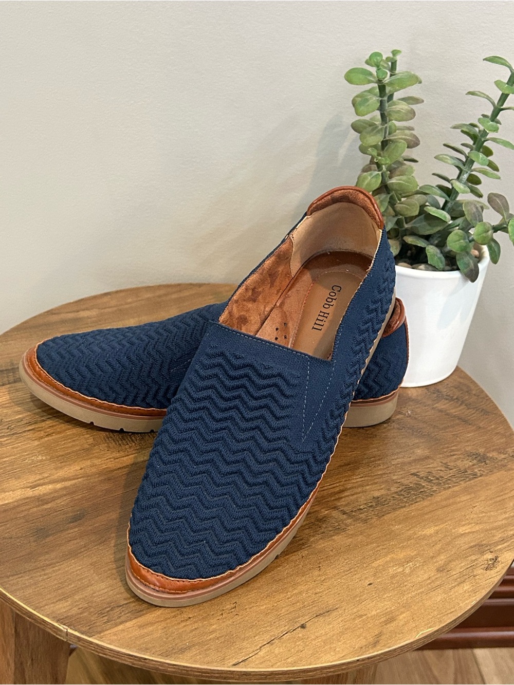 Cobb Hill Navy Knit Slip On Comfort Loafers Walking Shoes Women’s 7.5